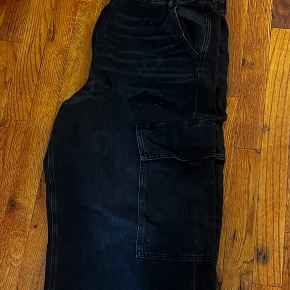 Jeans and Pants Bundle Never Been Worn - Picture 3 of 9